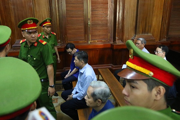 Cựu Phó chủ tịch UBND TP.HCM Nguyễn Hữu Tín thừa nhận mình đã sai ảnh 2