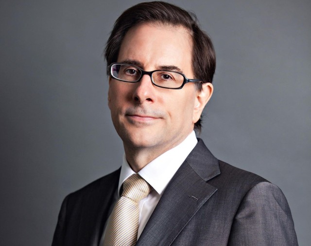 Ông Michael Kokalari