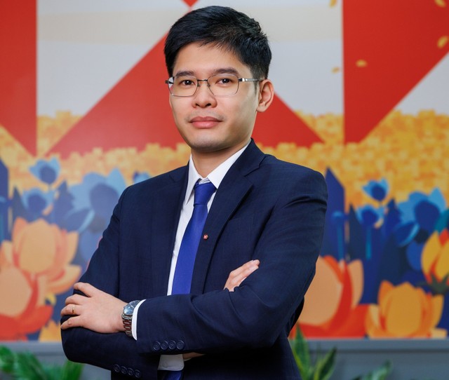 Ông Vũ Bình Minh, CFA, Giám Đốc Kinh Doanh Vốn và Tiền Tệ, Khối Thị trường Vốn và Dịch Vụ Chứng Khoán, HSBC Việt Nam. Ông Vũ Bình Minh, CFA, Giám Đốc Kinh Doanh Vốn và Tiền Tệ, Khối Thị trường Vốn và Dịch Vụ Chứng Khoán, HSBC Việt Nam.