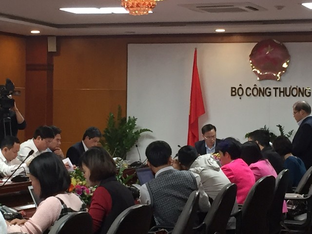 EVN lỗ 3 năm liên tục vì chênh lệch tỷ giá ảnh 1