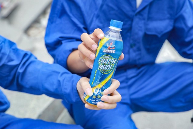 Bổ sung thức uống bù nước bù khoáng sau vận động giúp cơ thể duy trì sự bền bỉ liên tục.