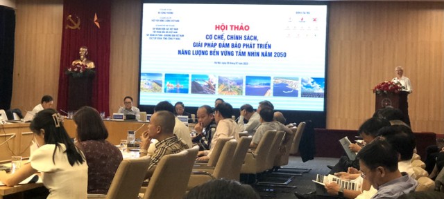 Thạc sỹ Nguyễn Anh Tuấn, Hiệp hội Năng lượng Việt Nam phát biểu tại hội thảo. Ảnh H.Y