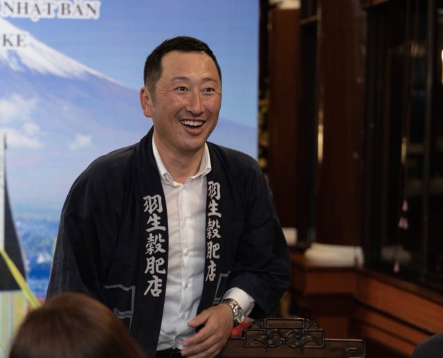 Ông Sosuke Hanyu là đời thứ 38 của dòng họ Hanyu chuyên trồng lúa lâu đời ở Nhật Bản.