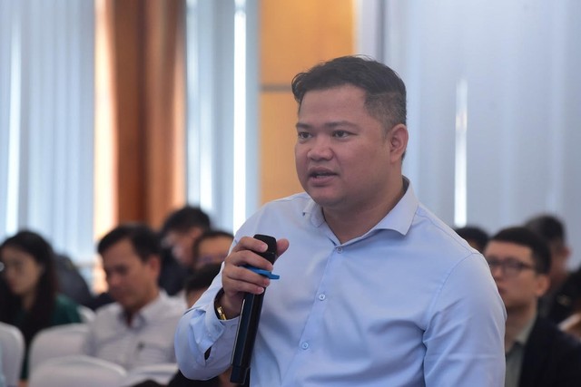 Ông Đặng Hoàng Mai, Đại diện Bộ Công thương chia sẻ ý kiến tại hội thảo. Ảnh Dũng Minh.