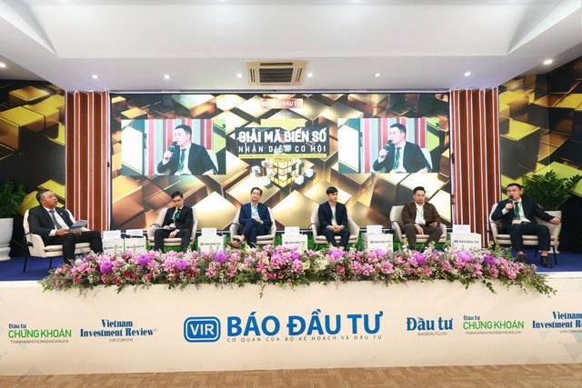Hội thảo Đầu tư 2025: Giải mã biến số- Nhận diện cơ hội thu hút sự quan tâm của đông đảo nhà đầu tư. Ảnh Chí Cường.