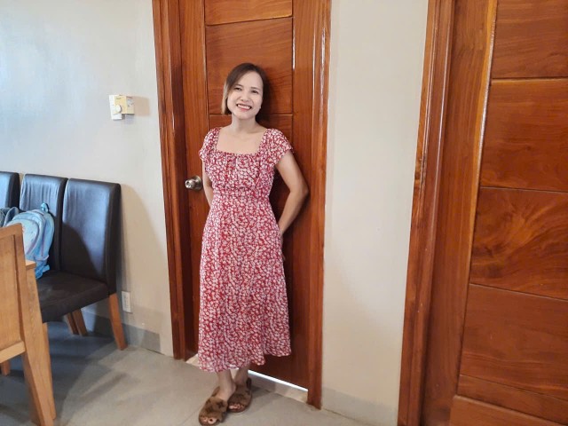 Chị Trần Ngọc Giàu là khách hàng may mắn đầu tiên của chương trình khuyến mãi “Không Độ Tết không stress” khi trúng giải nhì trị giá 25 triệu đồng nhờ giảm stress mỗi ngày với Trà Xanh Không Độ. (Ảnh:NVCC)