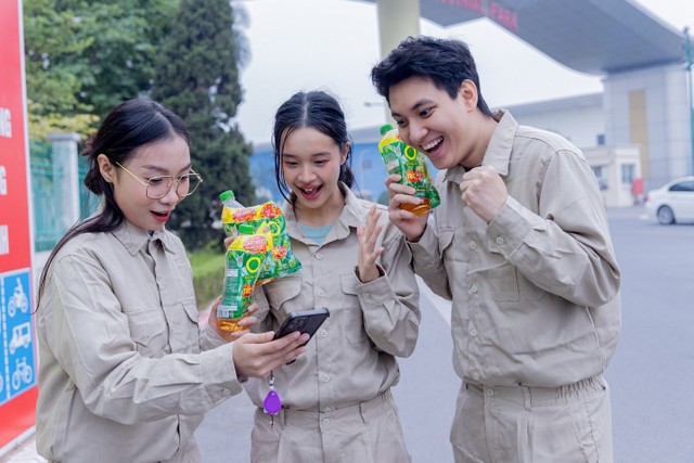 Chương trình khuyến mãi “Không Độ Tết không stress” của Trà Xanh Không Độ đã thu hút đông đảo người tiêu dùng tham gia và trúng các giải thưởng giá trị