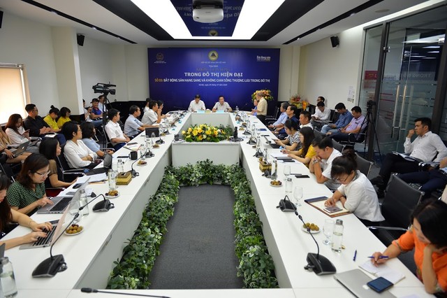 Chung cư hạng sang, ngoài giá đắt phải cần những yếu tố nào? ảnh 1