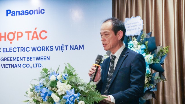 Ông Sakabe Masashi – Tổng giám đốc Công ty Panasonic Electric Works Việt Nam chia sẻ sẵn sàng đồng hành cùng Tập đoàn Everland như một đối tác tân tâm, trách nhiệm và tin cậy. Ảnh: Everland Group Ông Sakabe Masashi – Tổng giám đốc Công ty Panasonic Electric Works Việt Nam chia sẻ sẵn sàng đồng hành cùng Tập đoàn Everland như một đối tác tân tâm, trách nhiệm và tin cậy. Ảnh: Everland Group