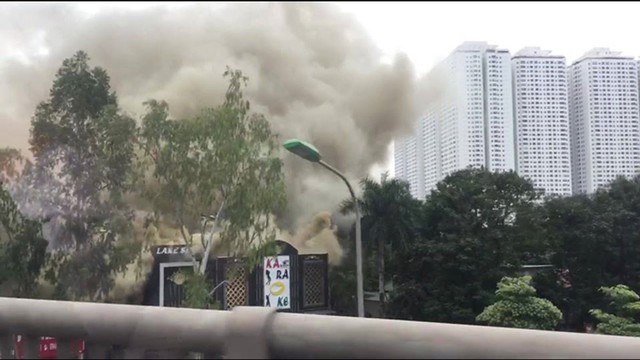 Cháy lớn quán karaoke ở Linh Đàm ảnh 5