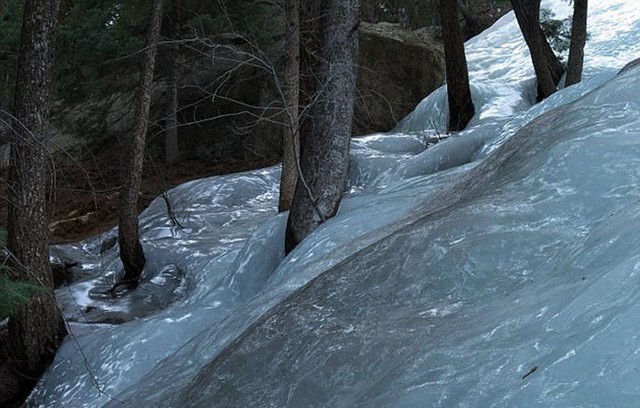 Những bức ảnh mùa đông nhìn là thấy buốt giá ảnh 3