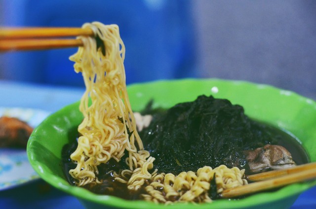 Những món vỉa hè nhất định phải ăn ngày gió lạnh đầu mùa ảnh 6