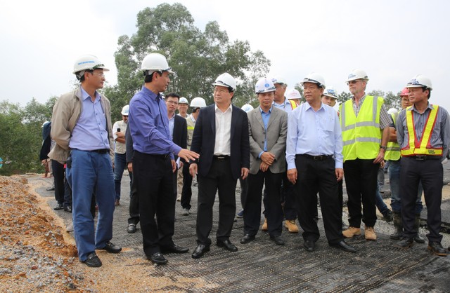 Đẩy nhanh tiến độ hoàn thành tuyến cao tốc Đà Nẵng - Quảng Ngãi ảnh 1