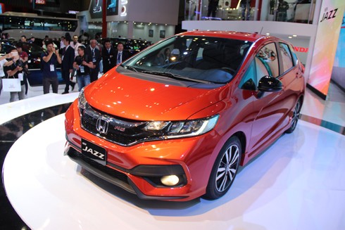 Loạt ôtô nhập khẩu lỡ hẹn khách Việt đầu 2018 ảnh 3