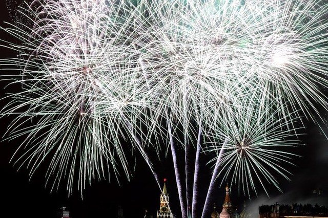 Những màn pháo hoa mãn nhãn chào 2018 ảnh 9