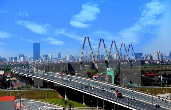 Thủ đô Hà Nội vững tin tiến bước vào Năm mới 2018 ảnh 1