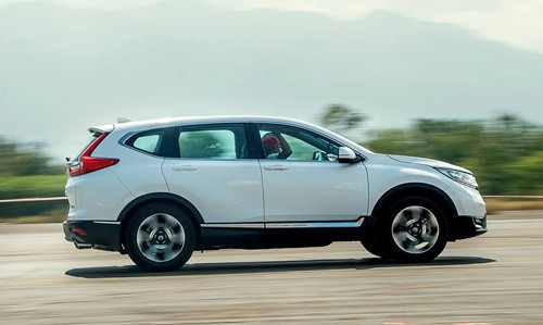 Cuộc rượt đuổi chính sách của ngành ôtô Việt Nam ảnh 1