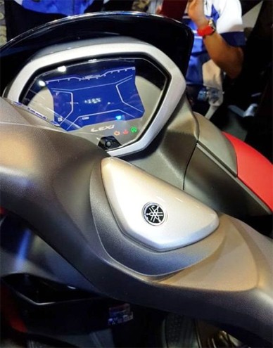 LEXi 125 - xe ga lạ của Yamaha ảnh 3