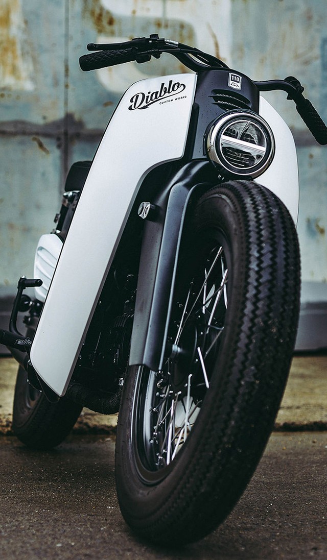 Xế độ Honda Super Cub 2018 ở Thái Lan ảnh 2