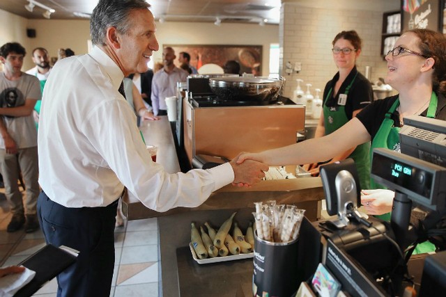 Nỗ lực vượt khó của ông chủ Starbucks ảnh 1