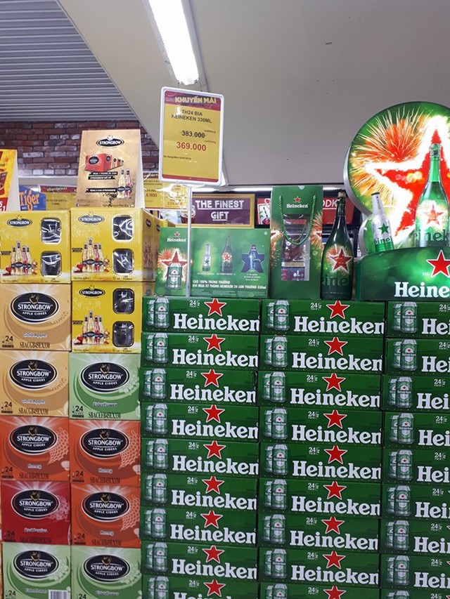 Sát Tết, Big C lại quy định khách chỉ mua 5 thùng bia mỗi ngày ảnh 1