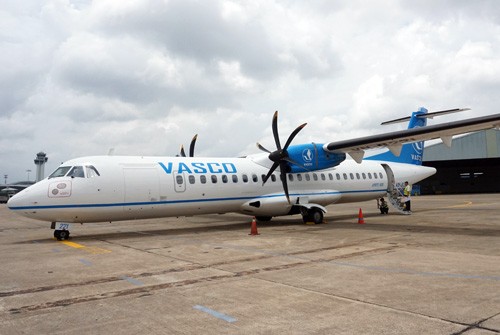 Hành khách hãng VASCO tự mở cửa thoát hiểm, chuyến bay bị hoãn 7 tiếng ảnh 1