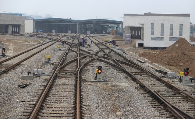 Đường sắt Cát Linh - Hà Đông gặp khó ở các hạng mục thi công cuối ảnh 10
