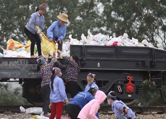 Đường sắt Cát Linh - Hà Đông gặp khó ở các hạng mục thi công cuối ảnh 4