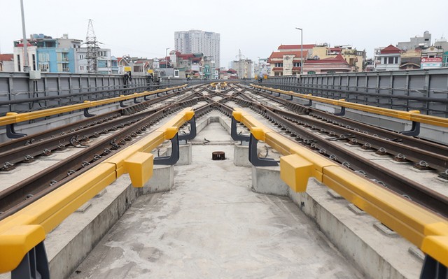 Đường sắt Cát Linh - Hà Đông gặp khó ở các hạng mục thi công cuối ảnh 8