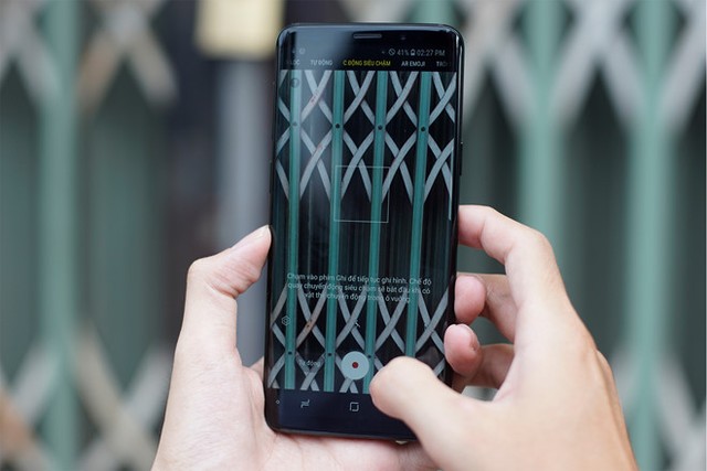 Galaxy S9+ 256 GB màu xanh xách tay về Việt Nam giá 25 triệu ảnh 1