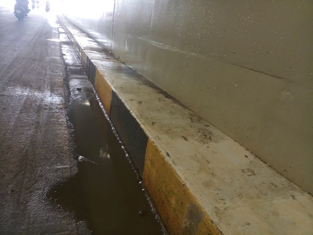 Hầm chui 120 tỷ đồng vừa phục vụ APEC đã bị ngập nước ảnh 1