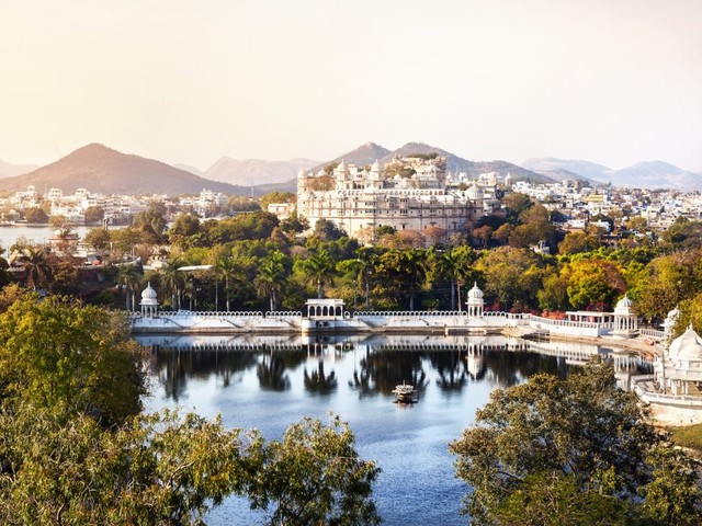 Đi du lịch nước ngoài, đưa tiền tip sao cho đúng? ảnh 6