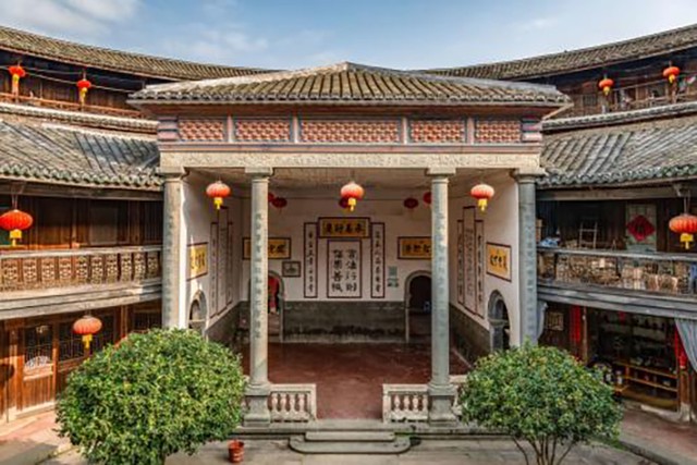 Những ngôi nhà tròn chứa cả trăm người ở Phúc Kiến, Trung Quốc ảnh 1