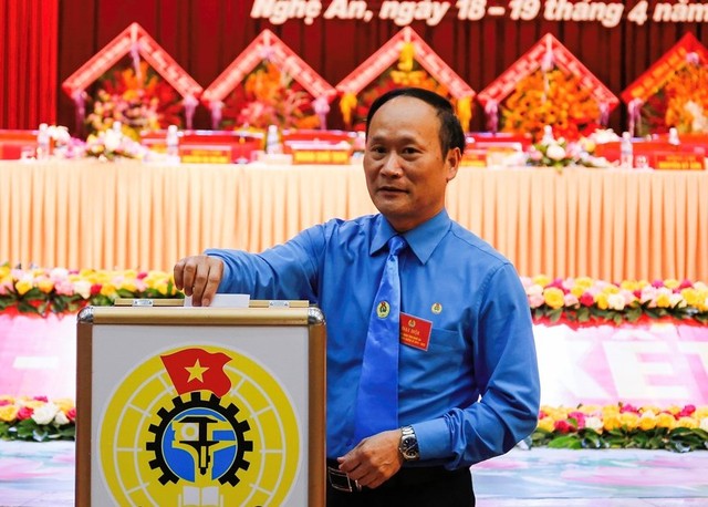 Nhân sự mới Thanh Hóa, Nghệ An ảnh 1