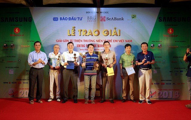 Những khoảnh khắc ấn tượng tại giải Golf Swing for the Kids 2018 ảnh 73