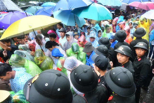 Hàng chục nghìn người dâng hương Giỗ tổ vua Hùng ảnh 7