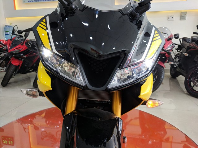 Yamaha R15 2018 giá 78 triệu đầu tiên về Việt Nam ảnh 3