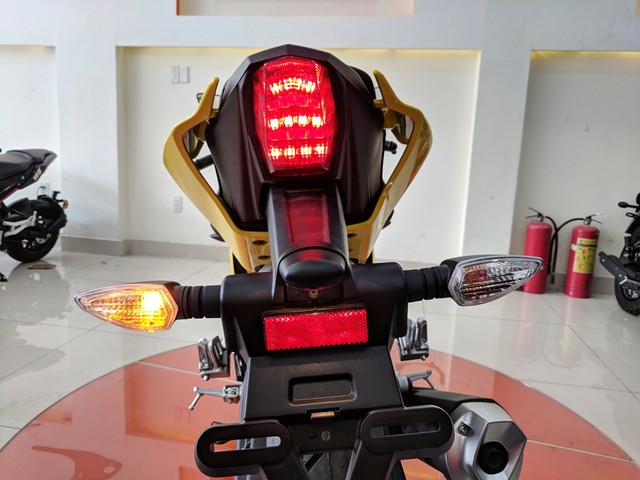 Yamaha R15 2018 giá 78 triệu đầu tiên về Việt Nam ảnh 6