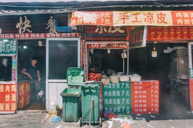 Bên trong 'thành phố iPhone' ở Trung Quốc ảnh 7