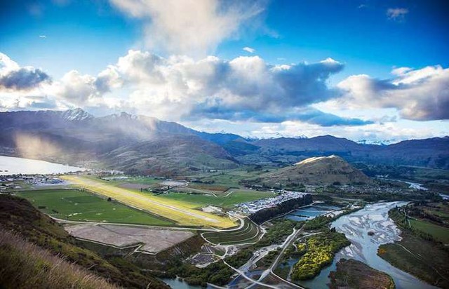 10 sân bay có quang cảnh đẹp nhất thế giới 2018 ảnh 4