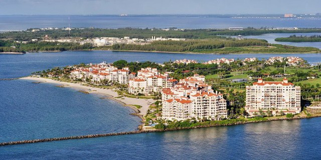 Giả danh hoàng tử Ả Rập gần 30 năm để lừa hàng triệu USD ảnh 1