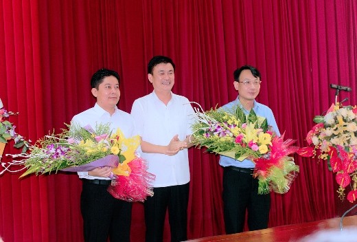 Kiện toàn nhân sự chủ chốt 5 tỉnh ảnh 4