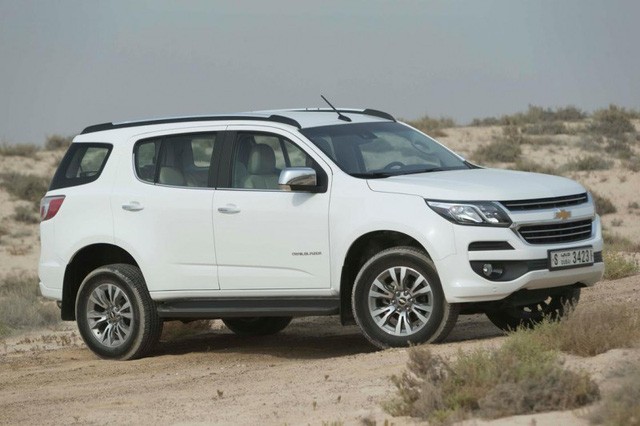 Điểm danh những mẫu xe đang giảm giá mạnh đầu tháng 6/2018 ảnh 1