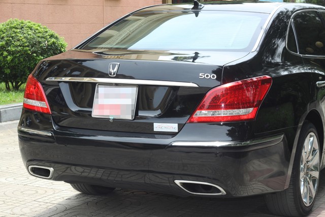 Hàng hiếm Hyundai Equus Limousine 2010 rao bán gần 1,4 tỷ đồng ảnh 1