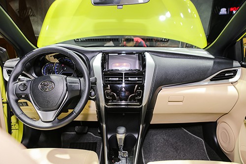 Toyota Vios mới lắp 7 túi khí, giá cao nhất 606 triệu tại Việt Nam ảnh 1