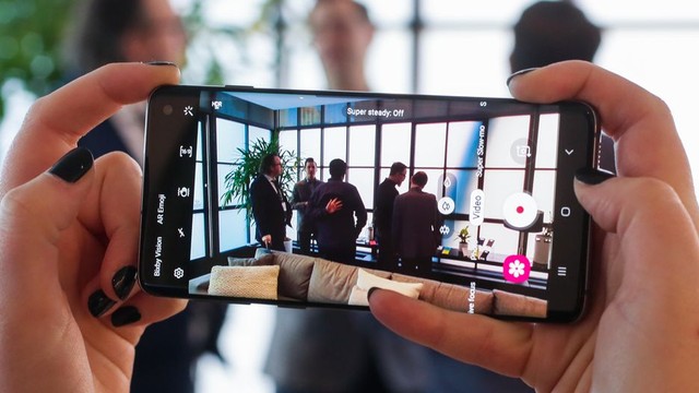 Những điểm mới trên bộ ba Galaxy S10 ảnh 6