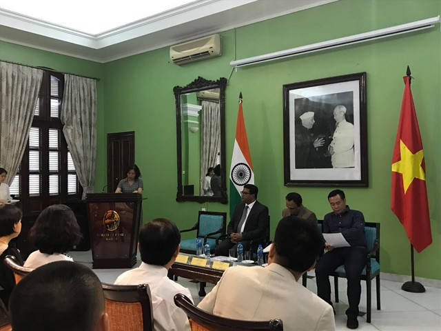 6.000 người tham gia đồng diễn hưởng ứng Ngày Quốc tế Yoga - Yoga cho cuộc sống xanh ảnh 1