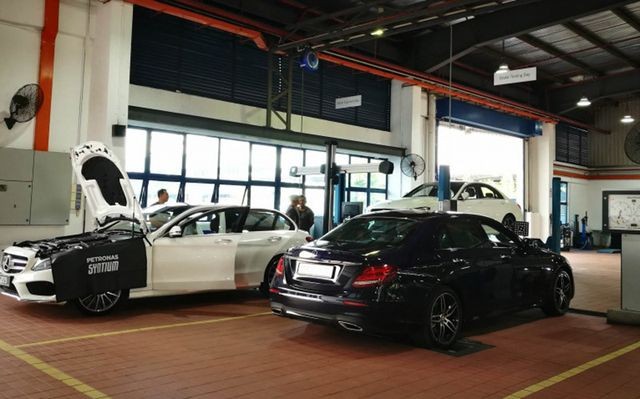 Xe sang cạnh tranh, giảm giá dịch vụ “vợt” khách bình dân ảnh 2