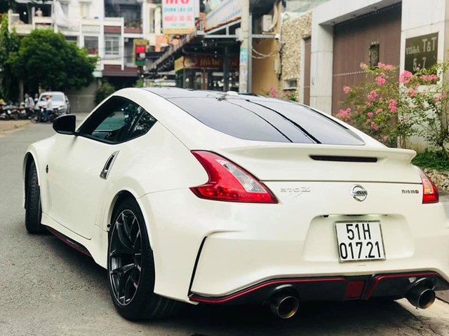 Nissan 370Z NISMO duy nhất tại Việt Nam rao giá trên 2 tỉ đồng ảnh 1
