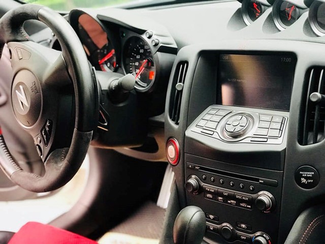Nissan 370Z NISMO duy nhất tại Việt Nam rao giá trên 2 tỉ đồng ảnh 2